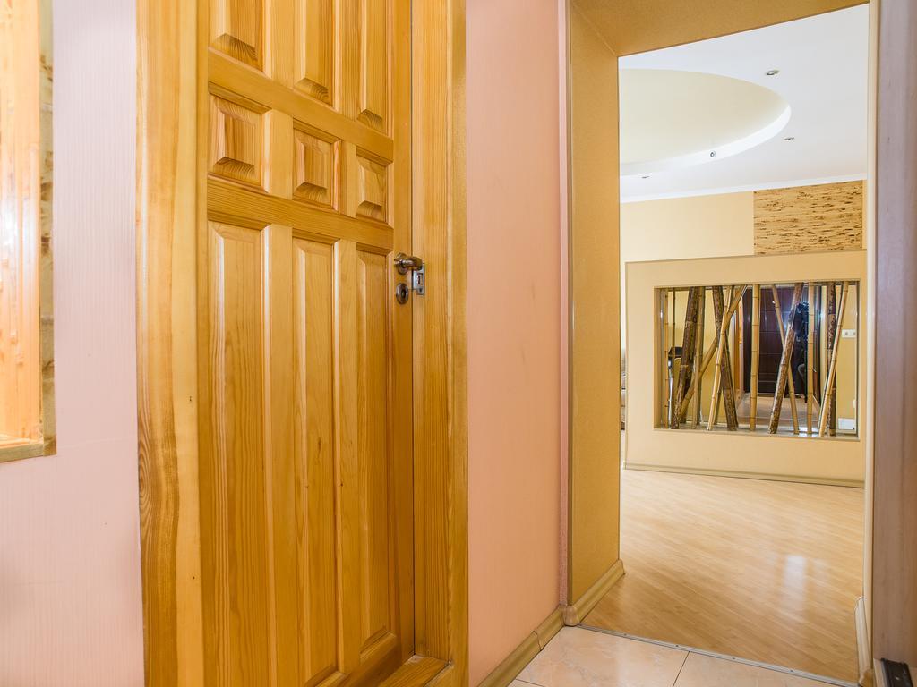 Central Studio Tatiana Kharkiv Extérieur photo